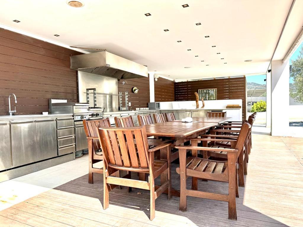 Leblanc Luxurious Beachfront Villa, Gcollectiongr エルミオニ エクステリア 写真