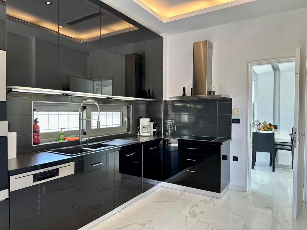 Leblanc Luxurious Beachfront Villa, Gcollectiongr エルミオニ エクステリア 写真